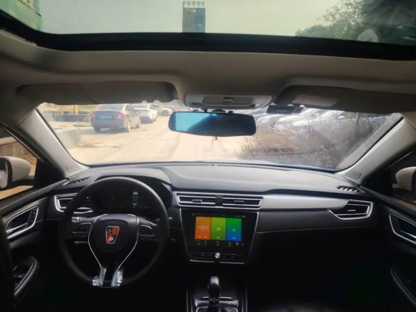 2020 Roewe i5 1.5L 120HP L4 CVT,autocango,china used car exporter,china ev exporter,chinese used car exporter,chinese used ev exporter