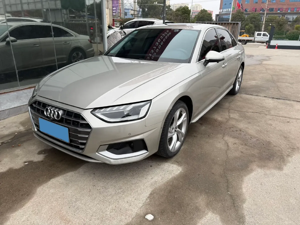 2020 Audi A4L 2.0T 190HP L4 7DCT,autocango,china used car exporter,china ev exporter,chinese used car exporter,chinese used ev exporter