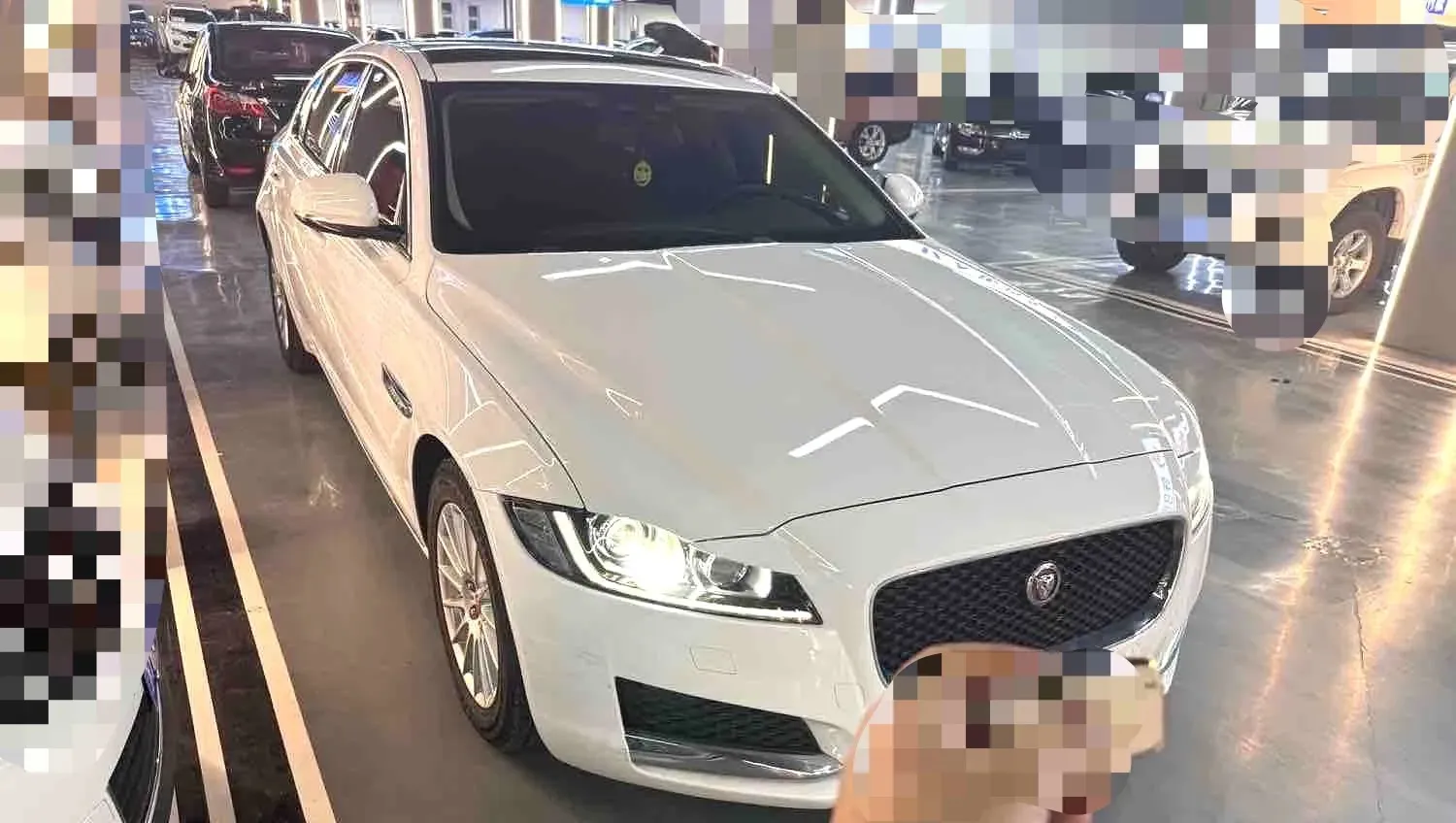 2018 Jaguar XFL 2.0T 200HP L4 8AT,autocango,china used car exporter,china ev exporter,chinese used car exporter,chinese used ev exporter