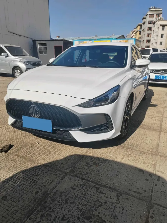 2023 MG 5 1.5L 129HP L4 5MT,autocango,china used car exporter,china ev exporter,chinese used car exporter,chinese used ev exporter