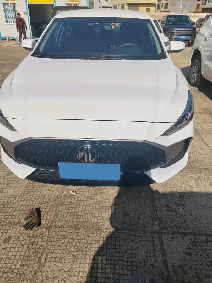 2023 MG 5 1.5L 129HP L4 5MT,autocango,china used car exporter,china ev exporter,chinese used car exporter,chinese used ev exporter