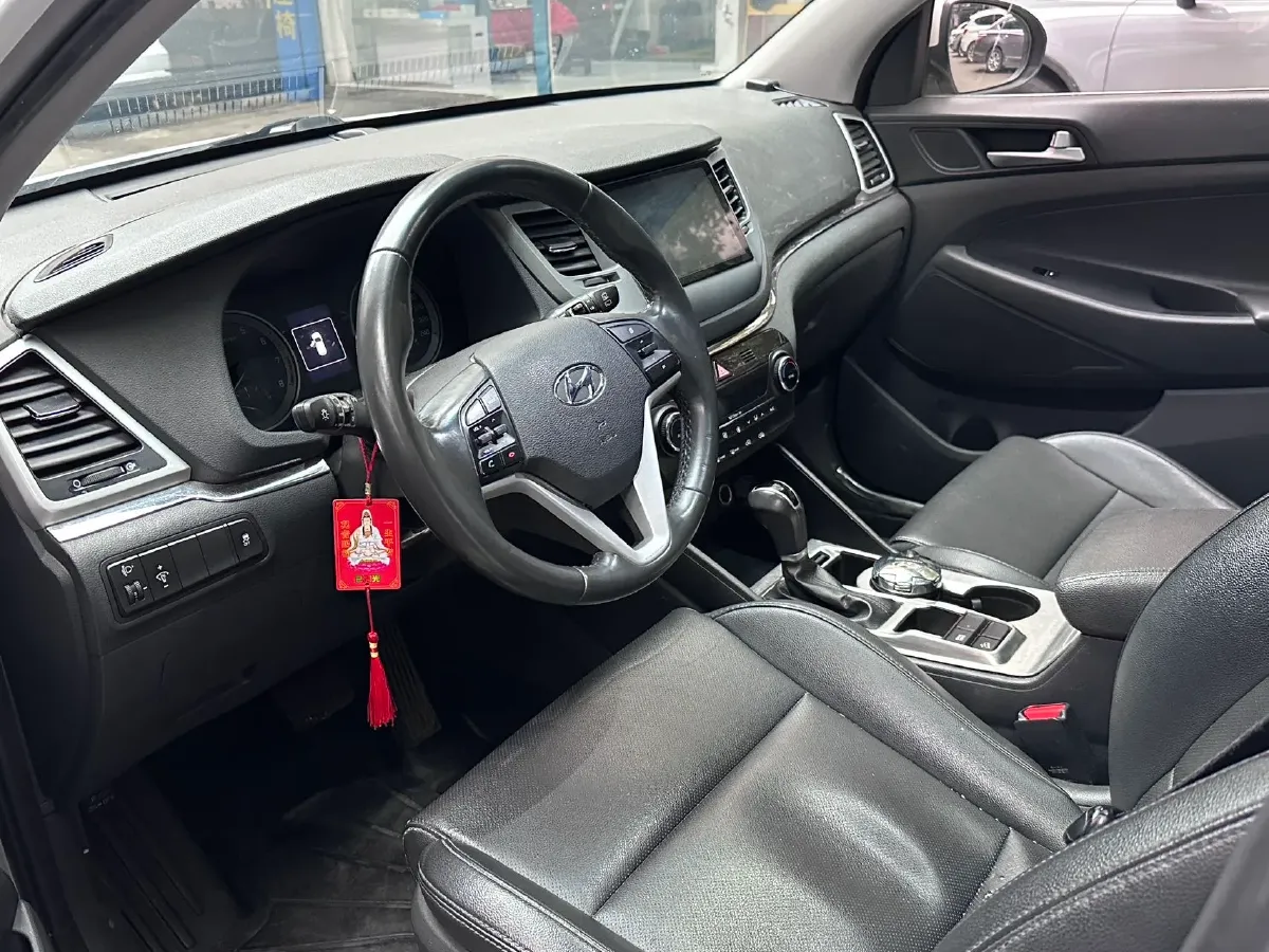 2015 Hyundai Tucson 1.6T 177HP L4 7DCT,autocango,china used car exporter,china ev exporter,chinese used car exporter,chinese used ev exporter