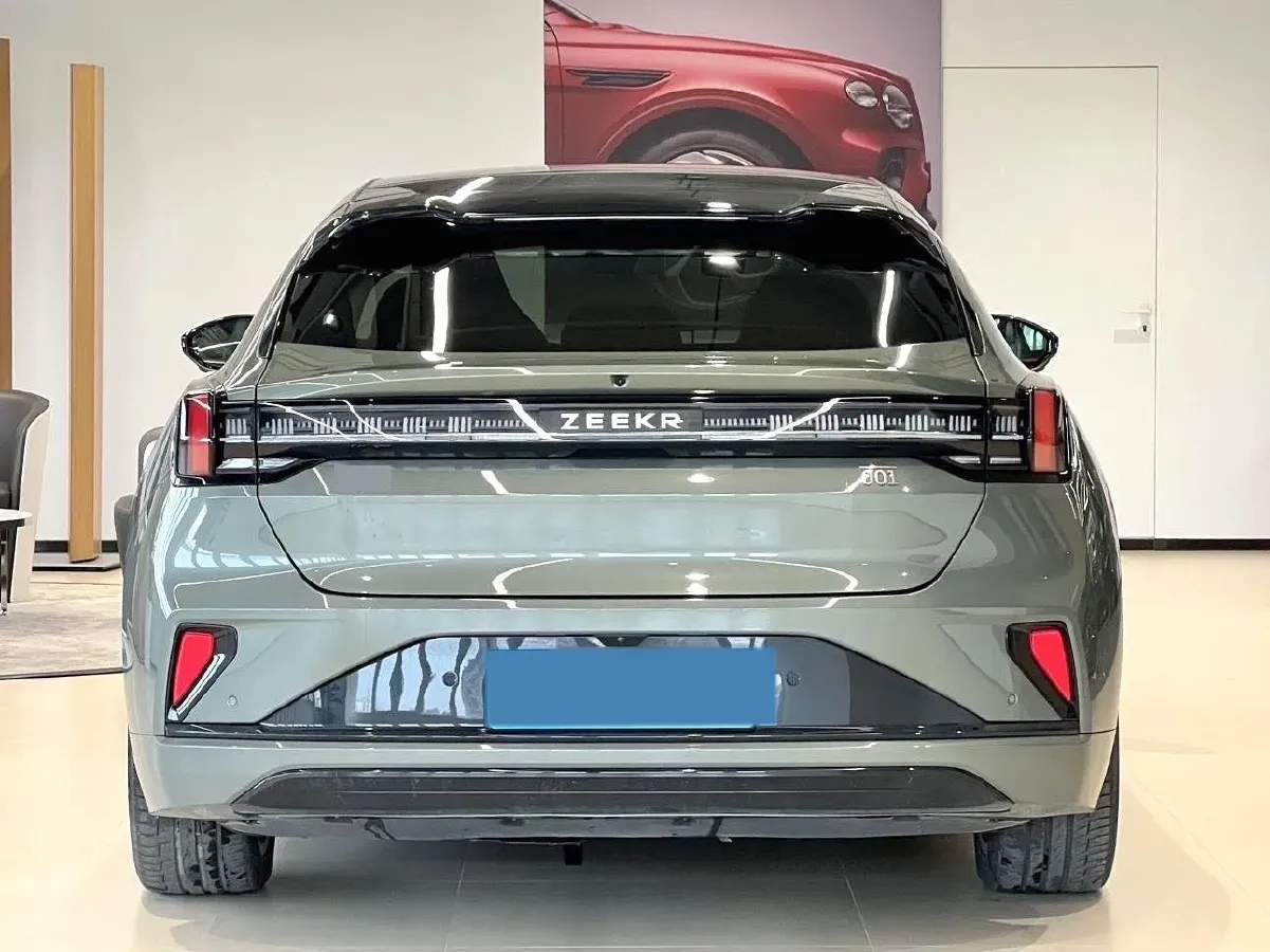 2025 Zeekr 001 BEV 100KWH,autocango,china used car exporter,china ev exporter,chinese used car exporter,chinese used ev exporter