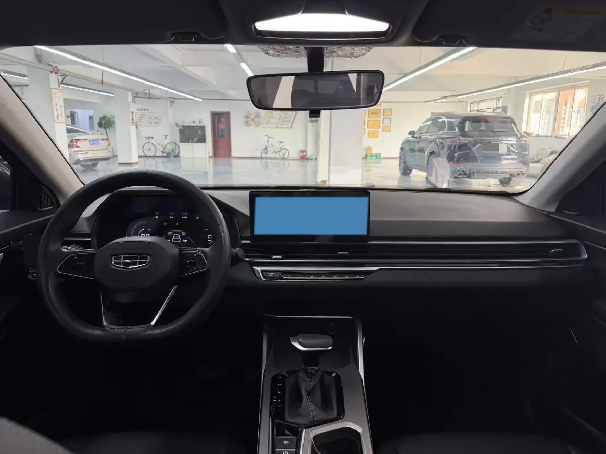 2022 Geely Emgrand 1.5L 114HP L4 CVT,autocango,china used car exporter,china ev exporter,chinese used car exporter,chinese used ev exporter