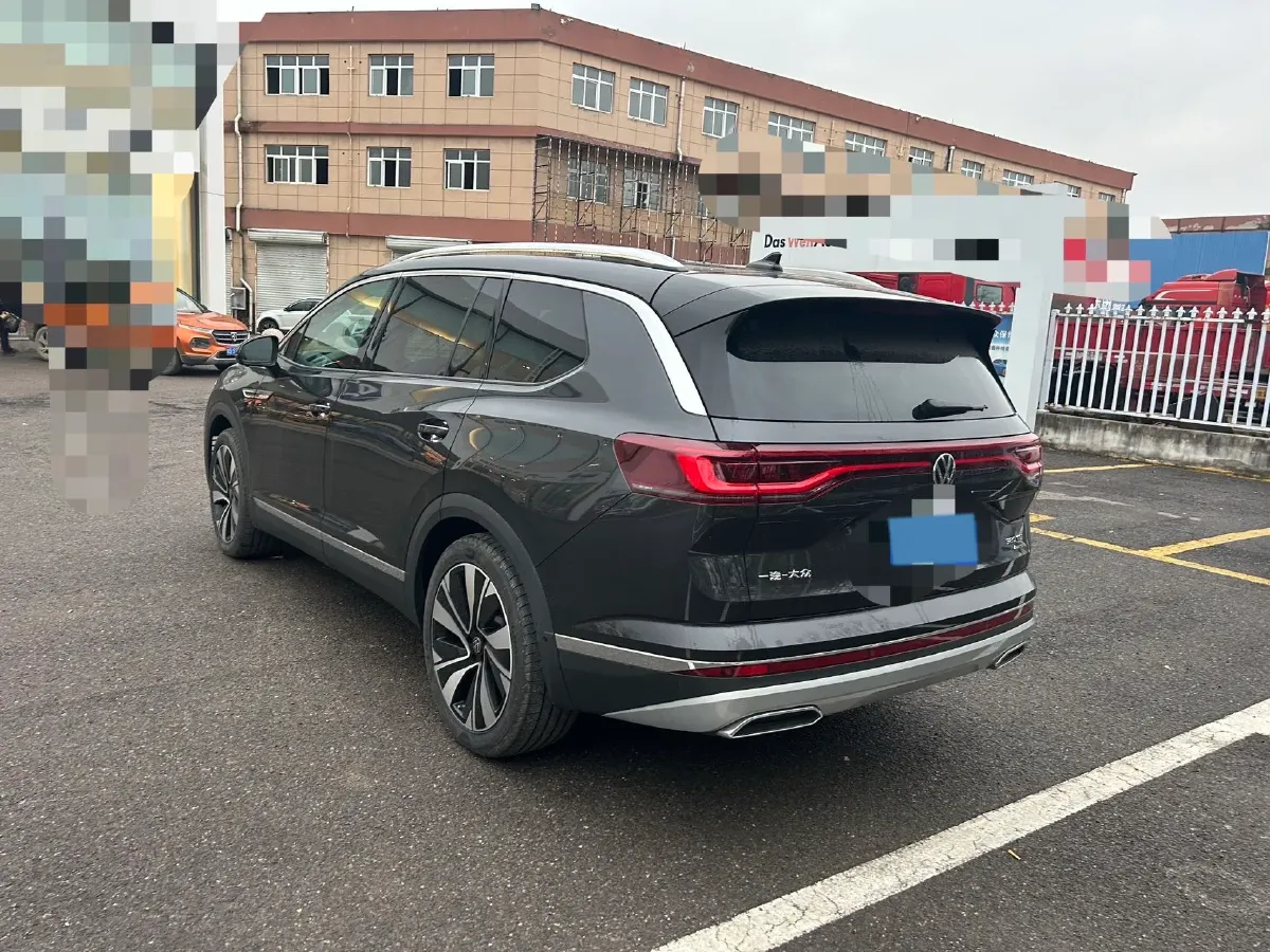 2025 Volkswagen Talagon 2.0T 220HP L4 7DCT,autocango,china used car exporter,china ev exporter,chinese used car exporter,chinese used ev exporter