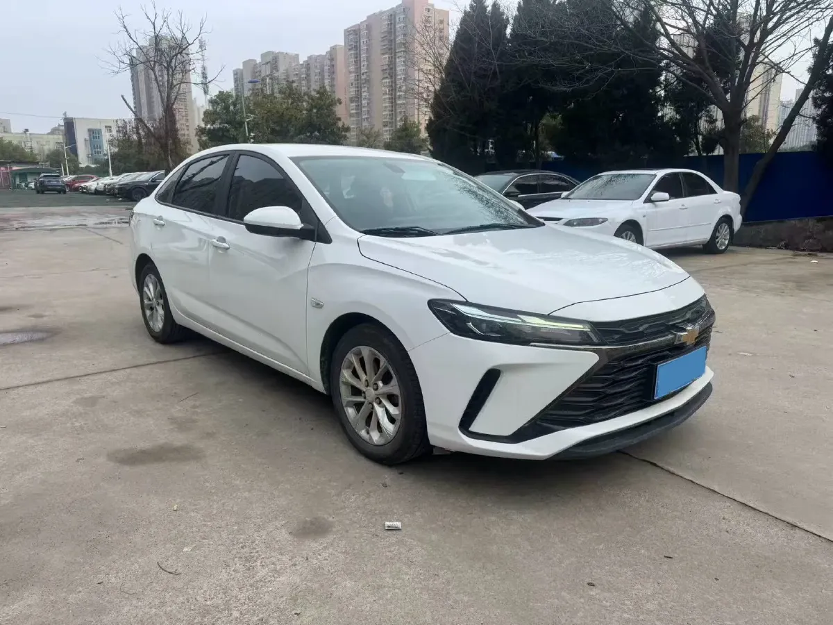 2023 Chevrolet Monza 1.5L 113HP L4 6DCT,autocango,china used car exporter,china ev exporter,chinese used car exporter,chinese used ev exporter