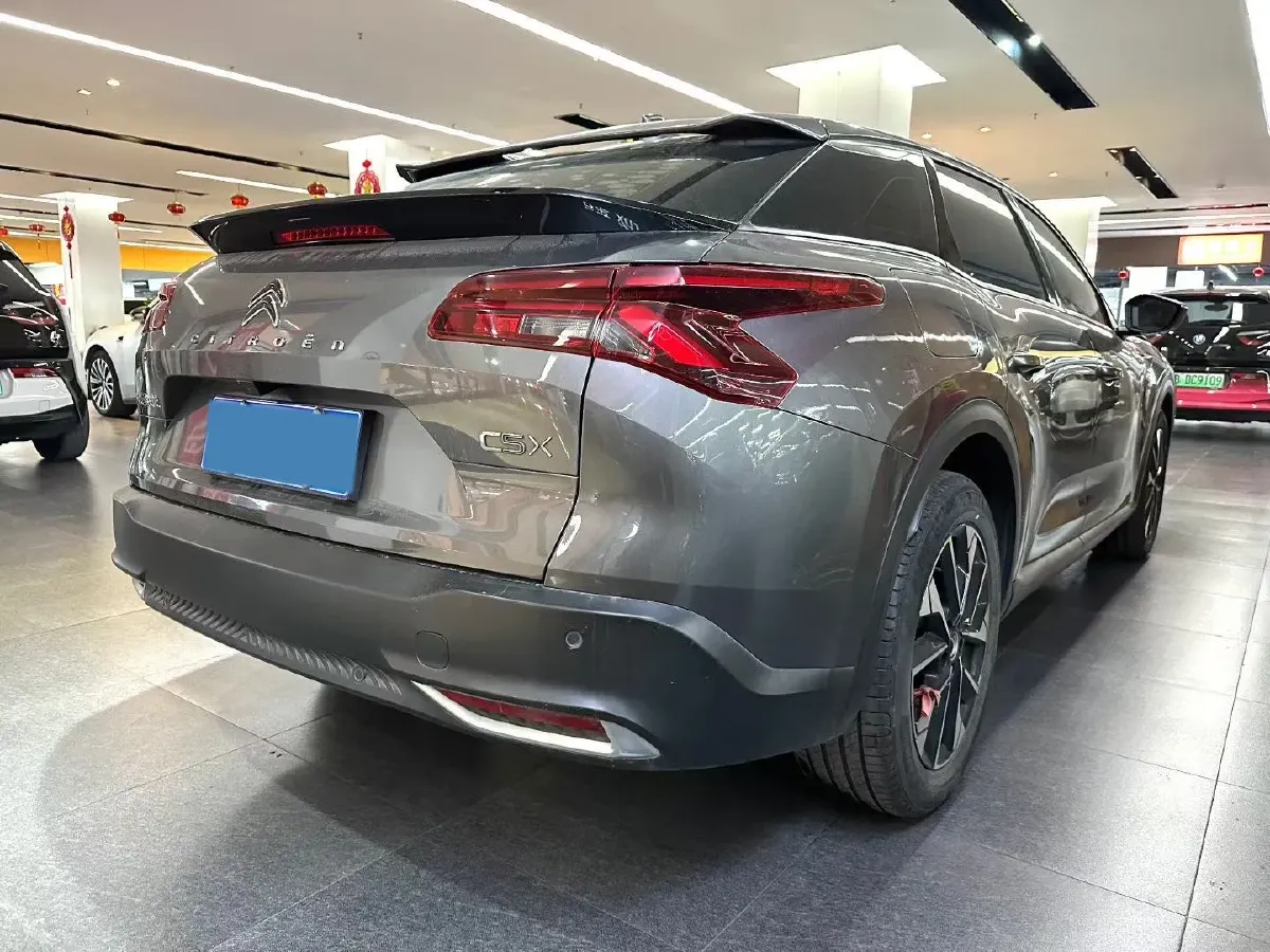 2022 Citroen C5 X 1.6T 175HP L4 8AT,autocango,china used car exporter,china ev exporter,chinese used car exporter,chinese used ev exporter