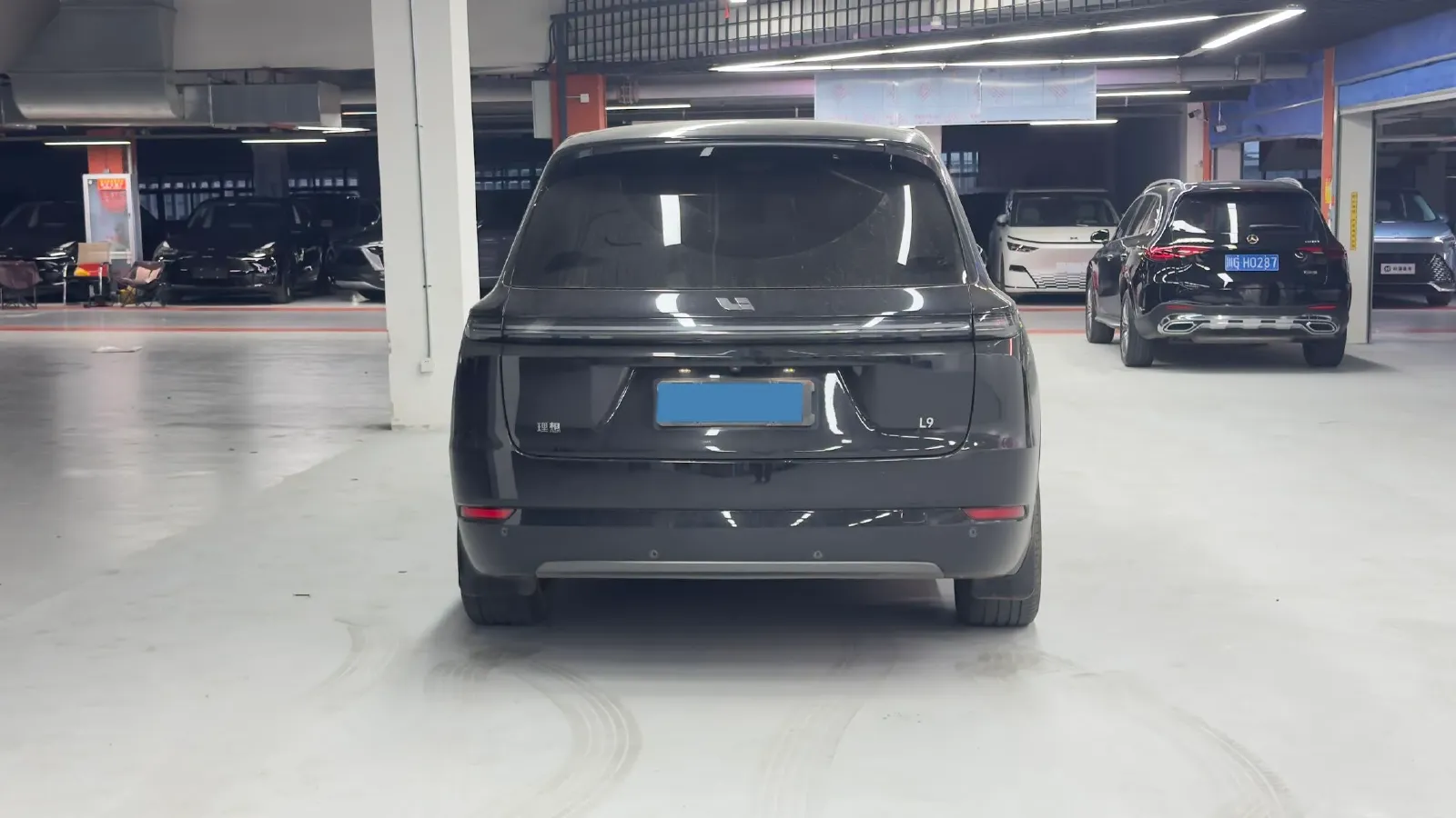 2023 Li L9 Range Extended 154HP REEV 42.6KWH,autocango,china used car exporter,china ev exporter,chinese used car exporter,chinese used ev exporter