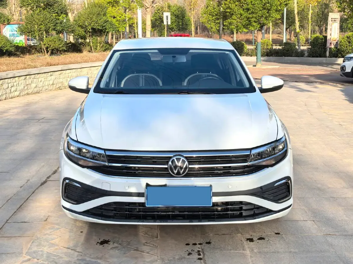 2023 Volkswagen Bora 1.2T 116HP L4 7DCT,autocango,china used car exporter,china ev exporter,chinese used car exporter,chinese used ev exporter