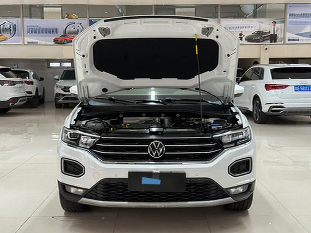 2022 Volkswagen T-Roc 1.4T 150HP L4 7DCT,autocango,china used car exporter,china ev exporter,chinese used car exporter,chinese used ev exporter