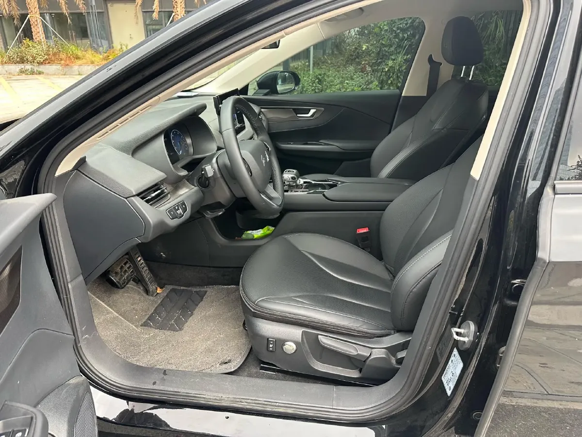 2023 HongQi E-QM5 BEV 54KWH,autocango,china used car exporter,china ev exporter,chinese used car exporter,chinese used ev exporter