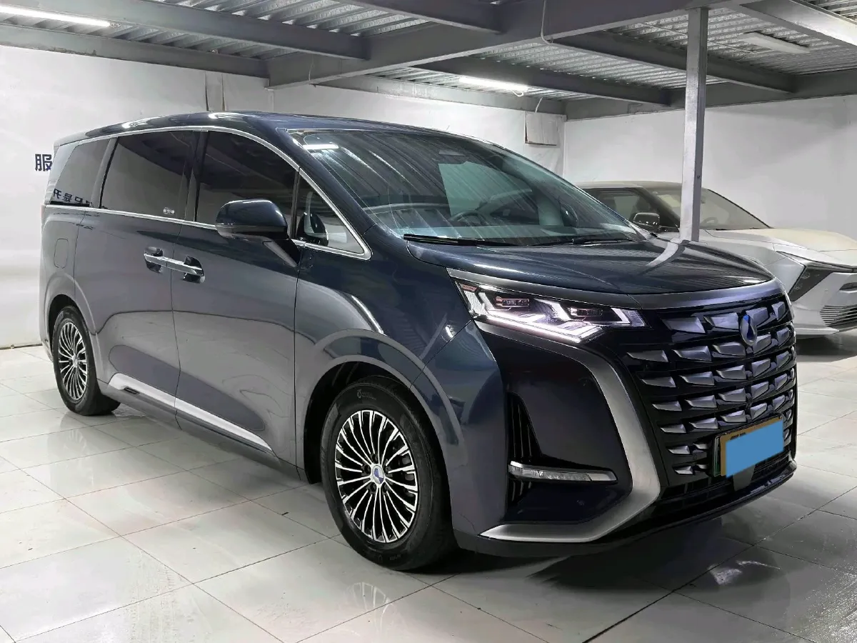 2022 Mercedes-Benz GLC Class 2.0T 197HP L4 9AT,autocango,china used car exporter,china ev exporter,chinese used car exporter,chinese used ev exporter