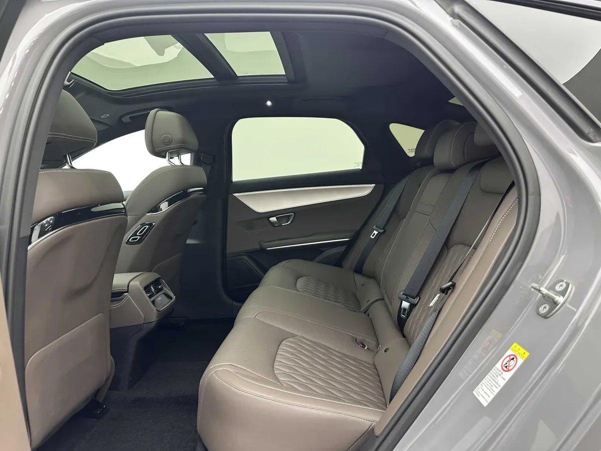 2025 BYD Han BEV 60.48KWH,autocango,china used car exporter,china ev exporter,chinese used car exporter,chinese used ev exporter