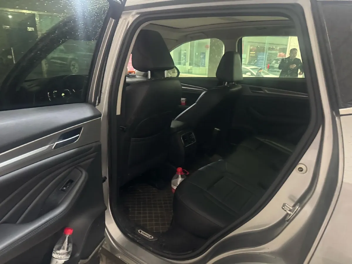 2019 Haval F7 1.5T 169HP L4 7DCT,autocango,china used car exporter,china ev exporter,chinese used car exporter,chinese used ev exporter