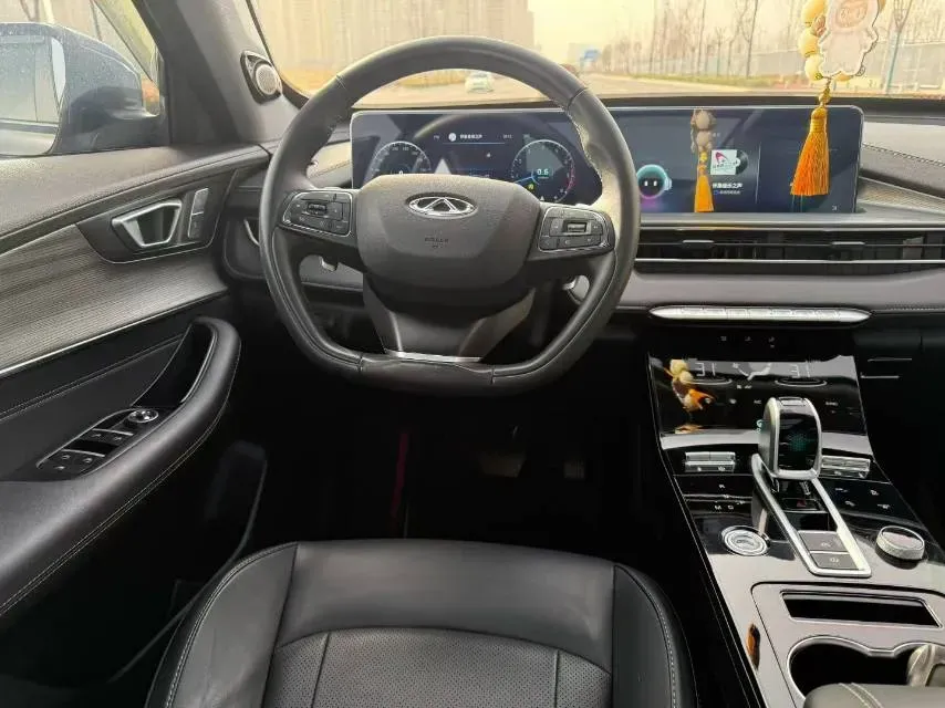 2022 Chery Tiggo 8 Plus 1.6T 197HP L4 7DCT,autocango,china used car exporter,china ev exporter,chinese used car exporter,chinese used ev exporter