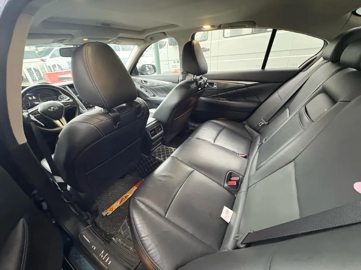 2021 Infiniti Q50L 2.0T 211HP L4 7AT,autocango,china used car exporter,china ev exporter,chinese used car exporter,chinese used ev exporter