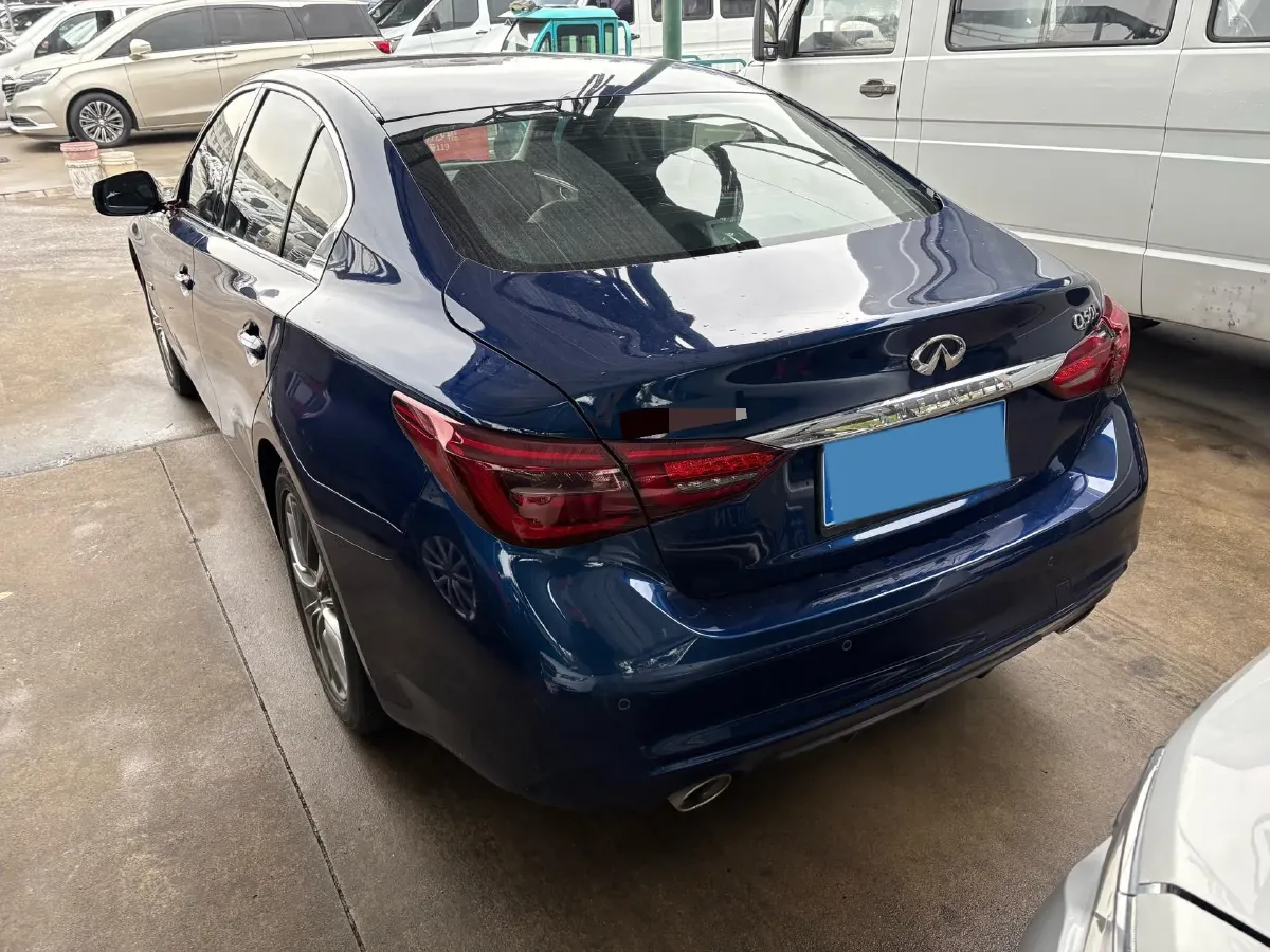 2021 Infiniti Q50L 2.0T 211HP L4 7AT,autocango,china used car exporter,china ev exporter,chinese used car exporter,chinese used ev exporter