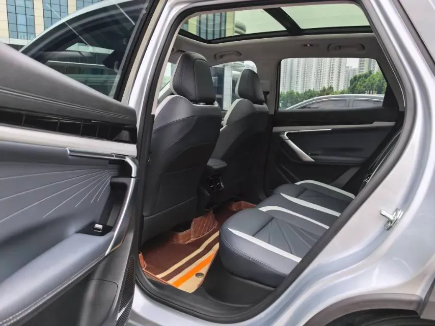 2023 Geely StarRay 1.5T 181HP L4 7DCT,autocango,china used car exporter,china ev exporter,chinese used car exporter,chinese used ev exporter