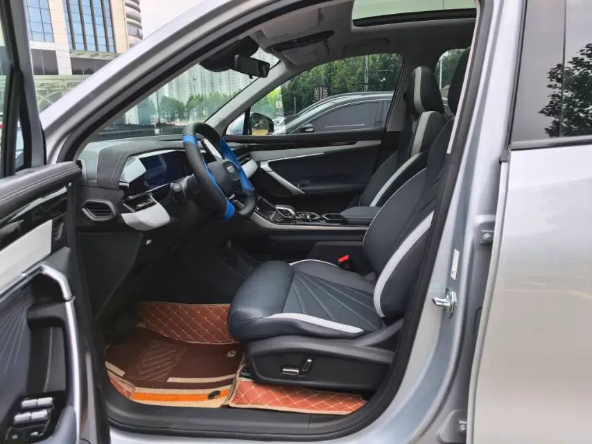 2023 Geely StarRay 1.5T 181HP L4 7DCT,autocango,china used car exporter,china ev exporter,chinese used car exporter,chinese used ev exporter