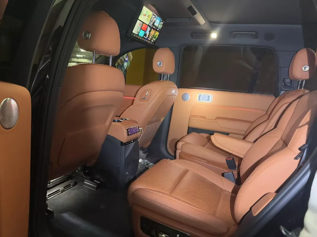 2024 Land Rover Range Rover Evoque 1.5T 200HP L3 8AT PHEV 15.5KWH,autocango,china used car exporter,china ev exporter,chinese used car exporter,chinese used ev exporter