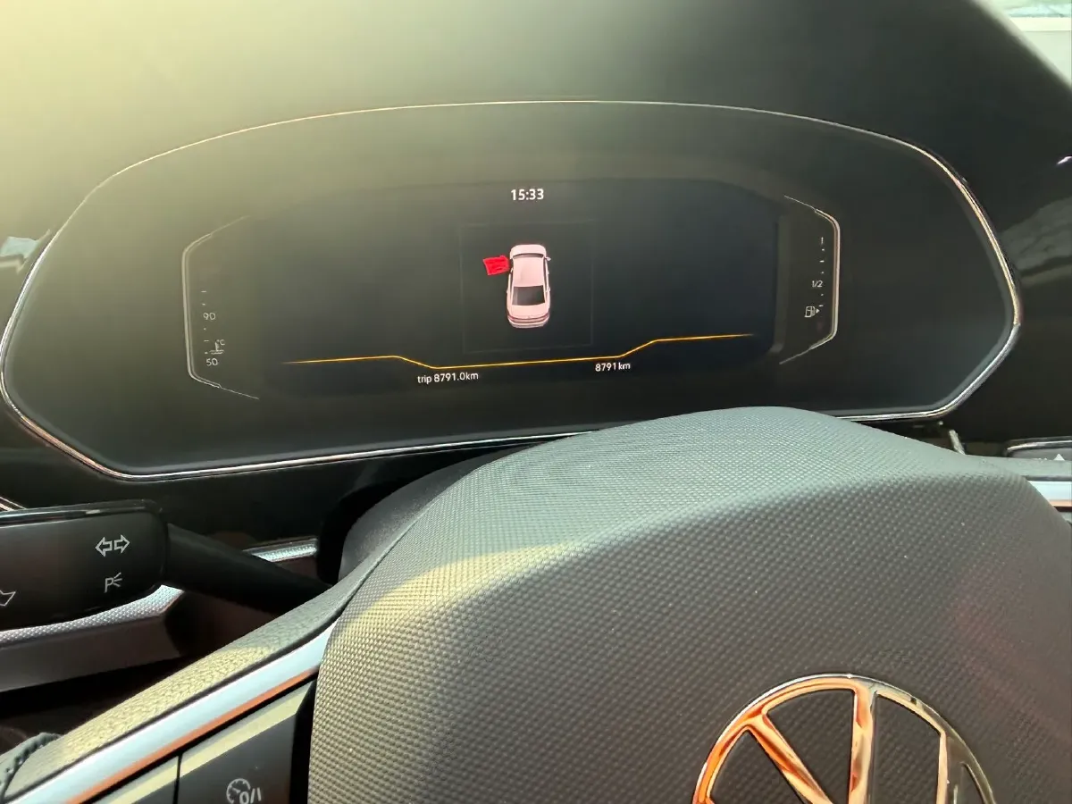 2025 Volkswagen Passat 2.0T 186HP L4 7DCT,autocango,china used car exporter,china ev exporter,chinese used car exporter,chinese used ev exporter