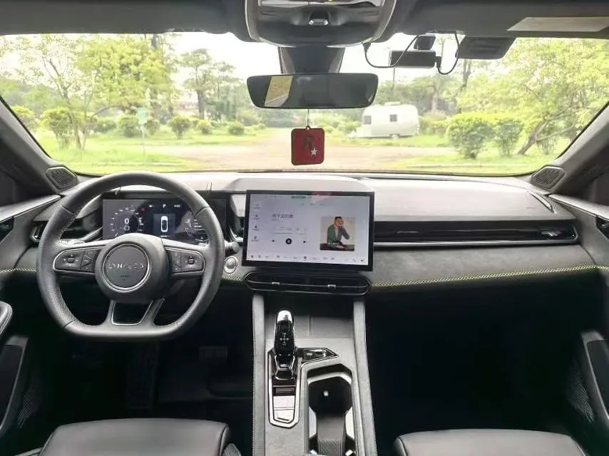 2023 Haval H5 2.0T 224HP L4 8AT,autocango,china used car exporter,china ev exporter,chinese used car exporter,chinese used ev exporter