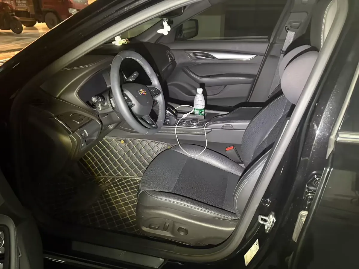 2023 Cadillac CT5 2.0T 237HP L4 10AT,autocango,china used car exporter,china ev exporter,chinese used car exporter,chinese used ev exporter