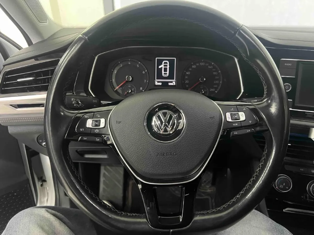 2019 Volkswagen Tharu 1.4T 150HP L4 7DCT,autocango,china used car exporter,china ev exporter,chinese used car exporter,chinese used ev exporter