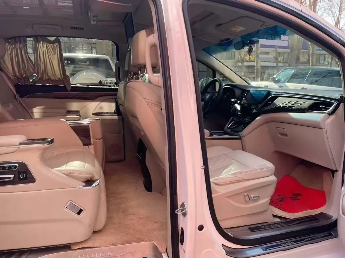 2018 Buick GL8 2.0T 260HP L4 6AT,autocango,china used car exporter,china ev exporter,chinese used car exporter,chinese used ev exporter