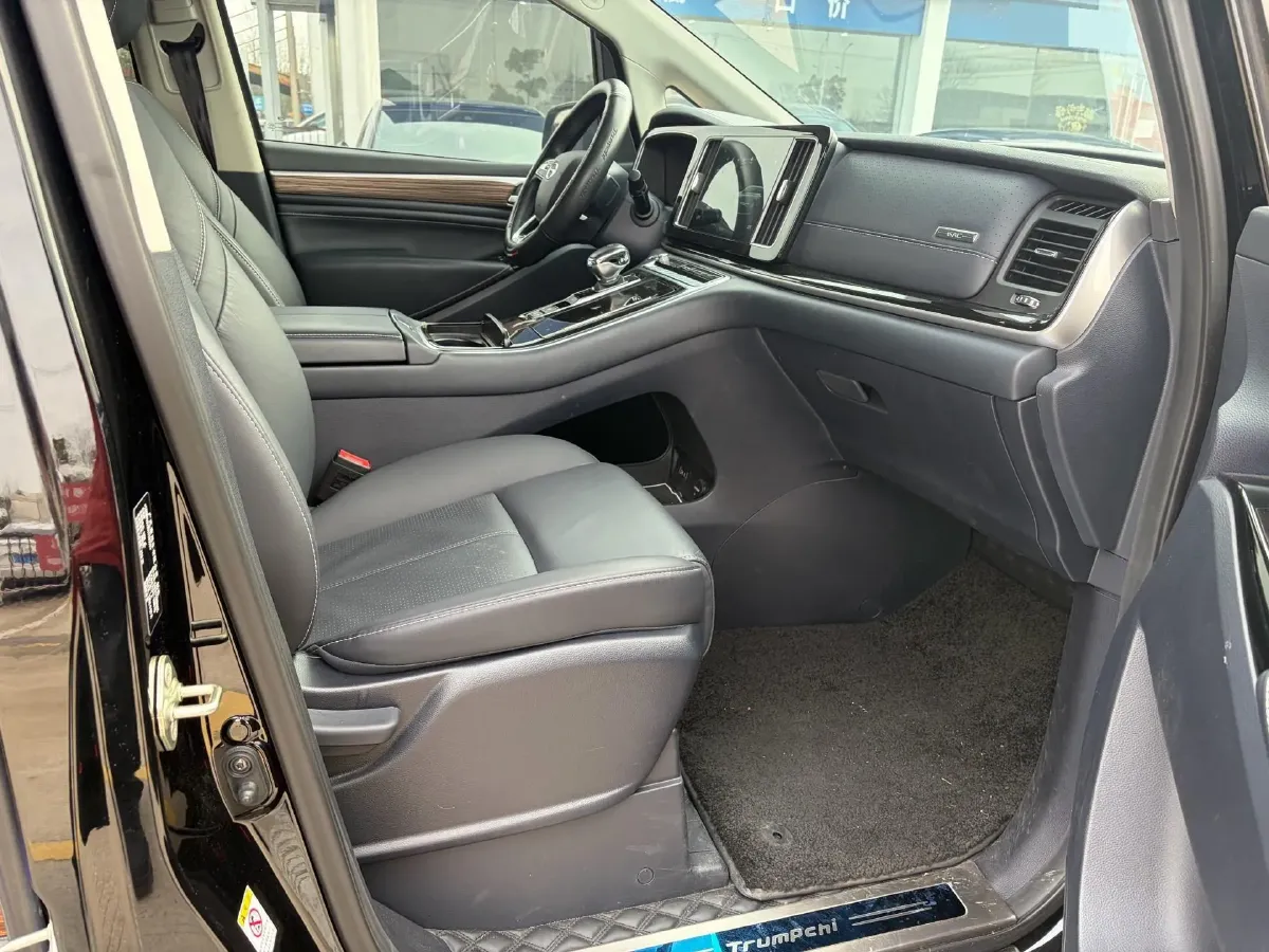 2023 GAC Trumpchi M8 2.0T 252HP L4 8AT,autocango,china used car exporter,china ev exporter,chinese used car exporter,chinese used ev exporter