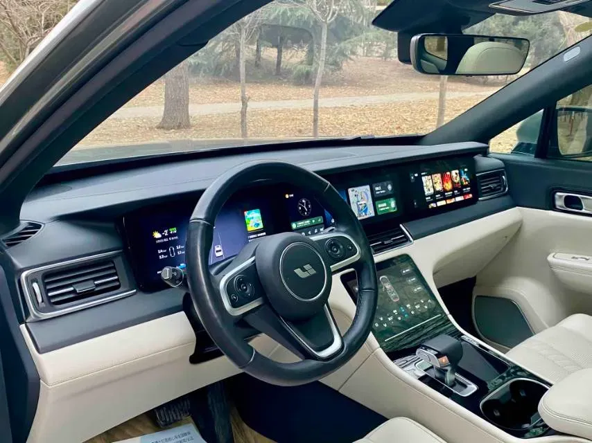 2020 Li ONE Range Extended 131HP REEV 40.5KWH,autocango,china used car exporter,china ev exporter,chinese used car exporter,chinese used ev exporter