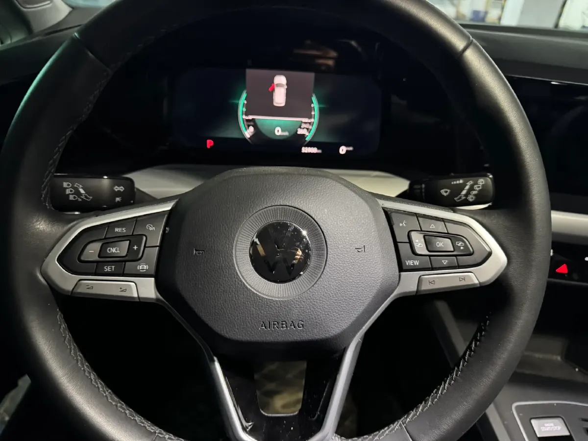 2023 Volkswagen Golf 1.4T 150HP L4 7DCT,autocango,china used car exporter,china ev exporter,chinese used car exporter,chinese used ev exporter