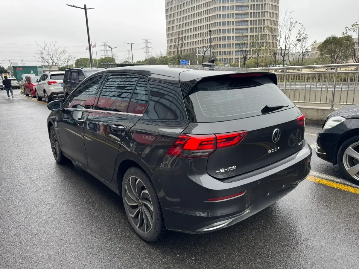 2023 Volkswagen Golf 1.4T 150HP L4 7DCT,autocango,china used car exporter,china ev exporter,chinese used car exporter,chinese used ev exporter