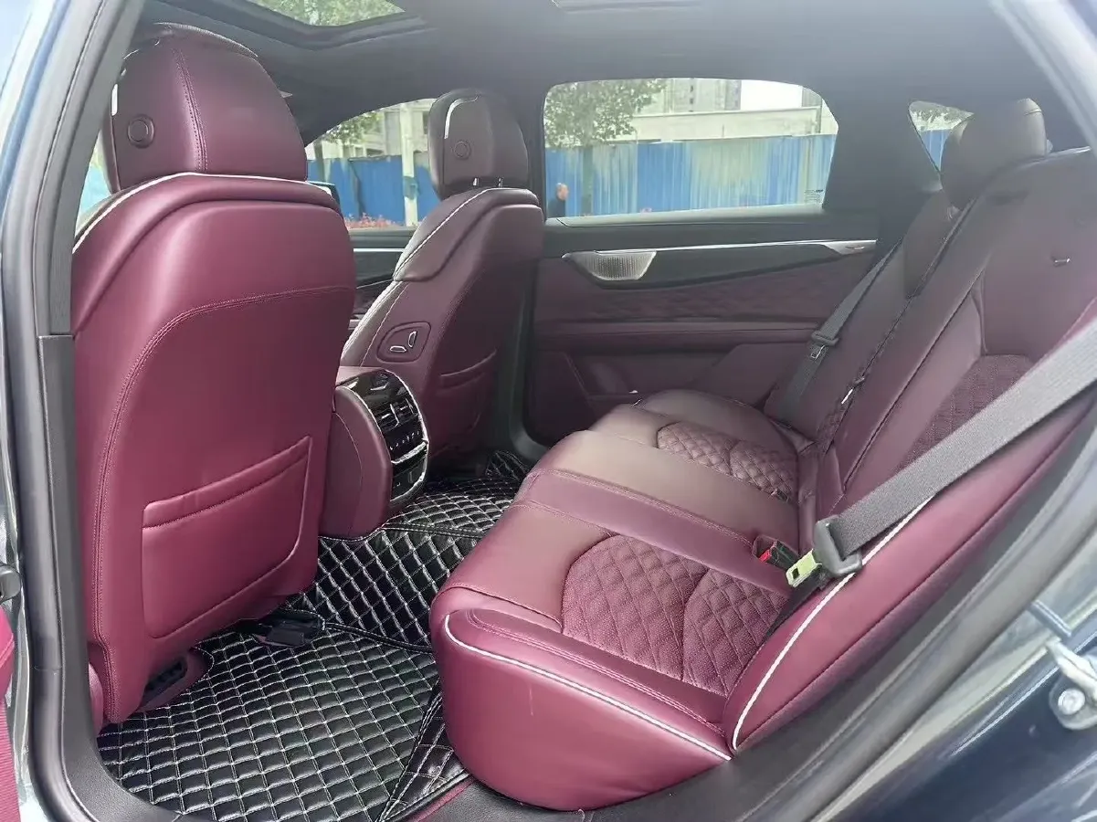 2023 Cadillac CT6 2.0T 237HP L4 10AT,autocango,china used car exporter,china ev exporter,chinese used car exporter,chinese used ev exporter