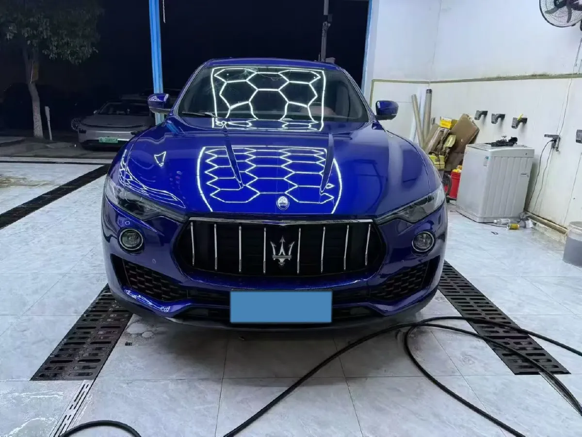 2021 Maserati Levante 3.0T 350HP V6 8AT,autocango,china used car exporter,china ev exporter,chinese used car exporter,chinese used ev exporter