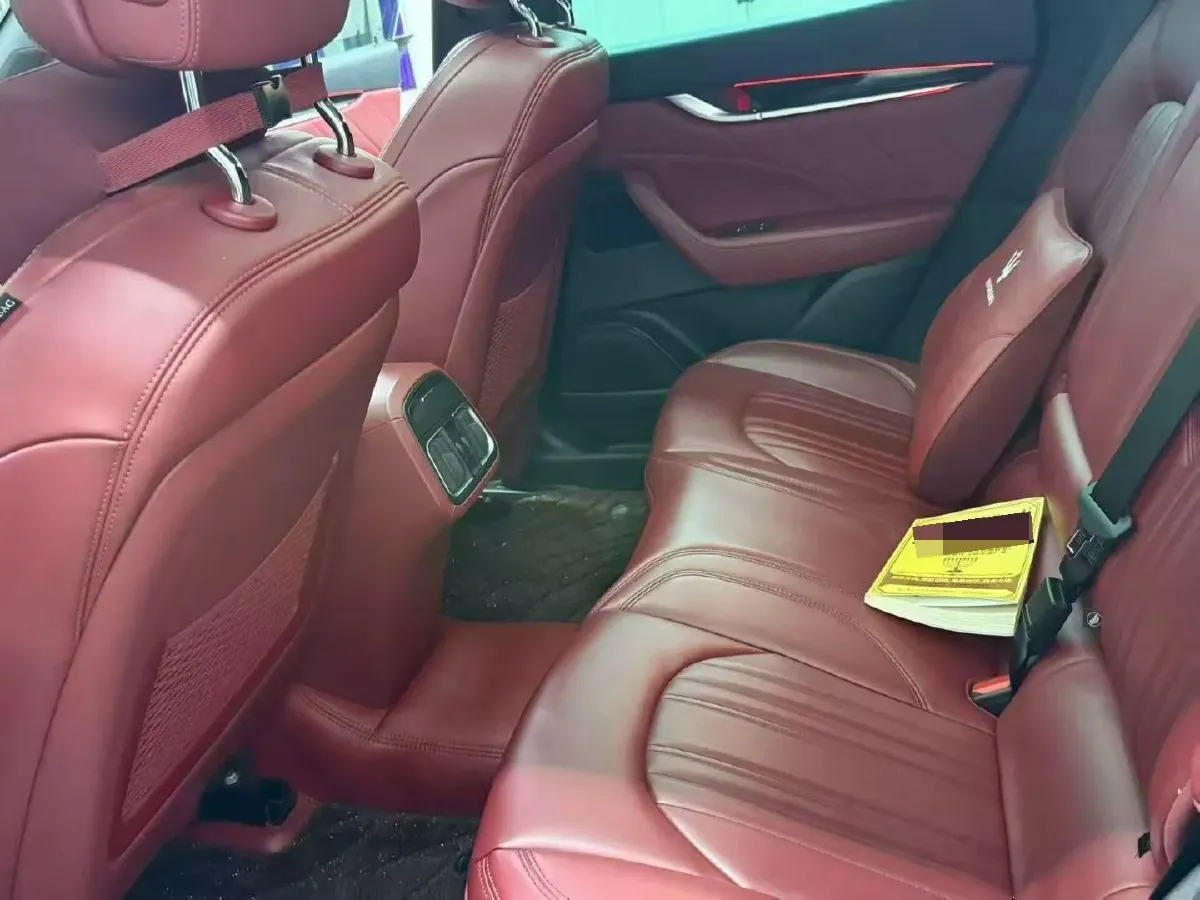 2021 Maserati Levante 3.0T 350HP V6 8AT,autocango,china used car exporter,china ev exporter,chinese used car exporter,chinese used ev exporter