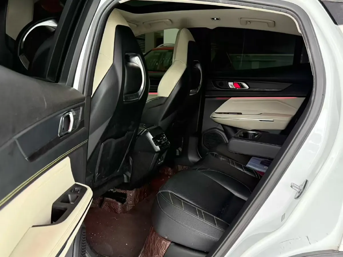 2020 LYNK&CO 05 2.0T 254HP L4 8AT,autocango,china used car exporter,china ev exporter,chinese used car exporter,chinese used ev exporter