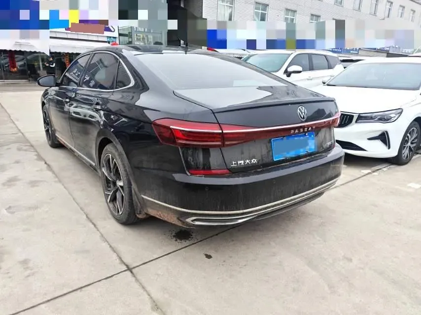 2024 Volkswagen Passat 2.0T 220HP L4 7DCT,autocango,china used car exporter,china ev exporter,chinese used car exporter,chinese used ev exporter