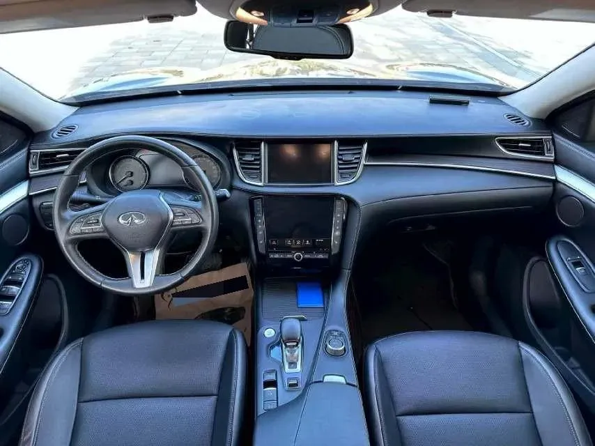 2020 Infiniti QX50 2.0T 245HP L4 CVT,autocango,china used car exporter,china ev exporter,chinese used car exporter,chinese used ev exporter