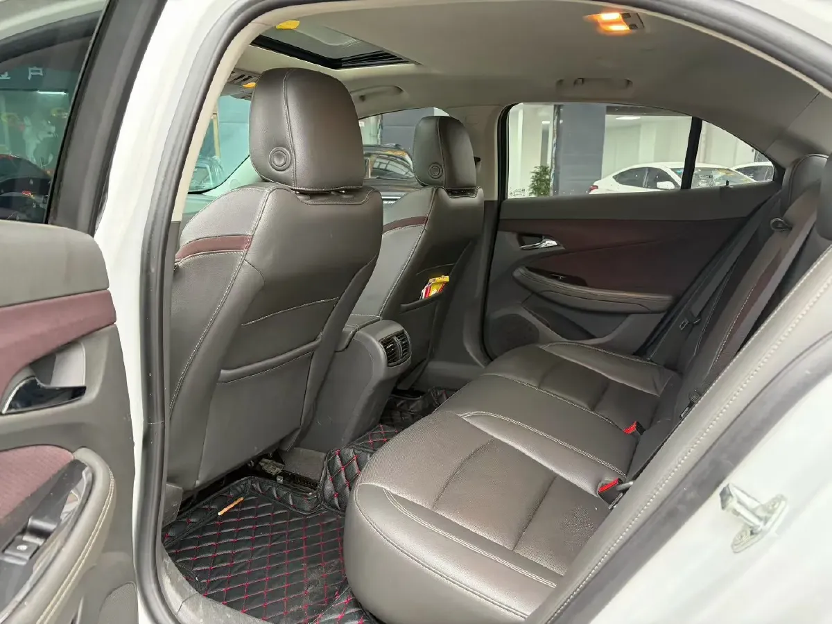 2018 Chevrolet Malibu 1.5T 170HP L4 6AT,autocango,china used car exporter,china ev exporter,chinese used car exporter,chinese used ev exporter