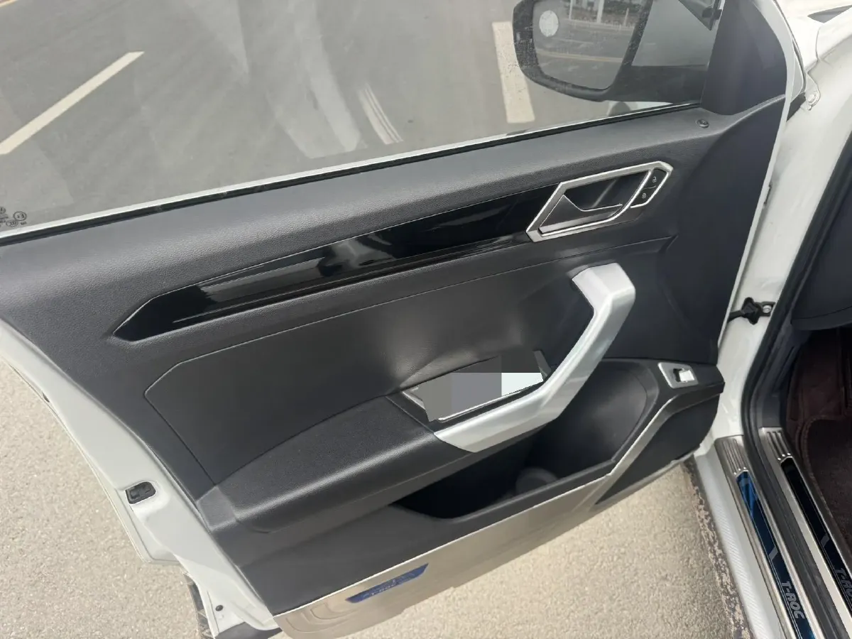 2019 Volkswagen T-Roc 1.4T 150HP L4 7DCT,autocango,china used car exporter,china ev exporter,chinese used car exporter,chinese used ev exporter