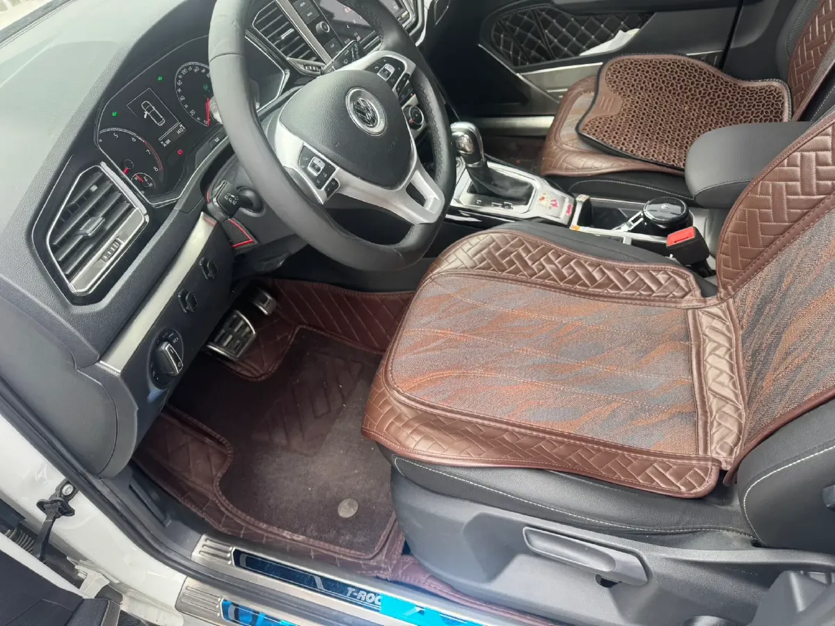 2019 Volkswagen T-Roc 1.4T 150HP L4 7DCT,autocango,china used car exporter,china ev exporter,chinese used car exporter,chinese used ev exporter