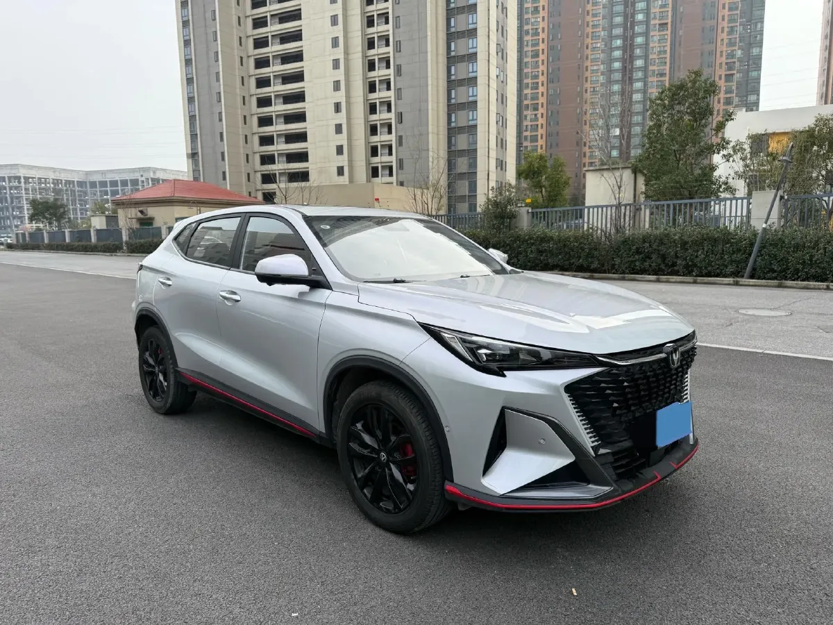 2024 ChangAn X5 PLUS 1.5T 188HP L4 7DCT,autocango,china used car exporter,china ev exporter,chinese used car exporter,chinese used ev exporter