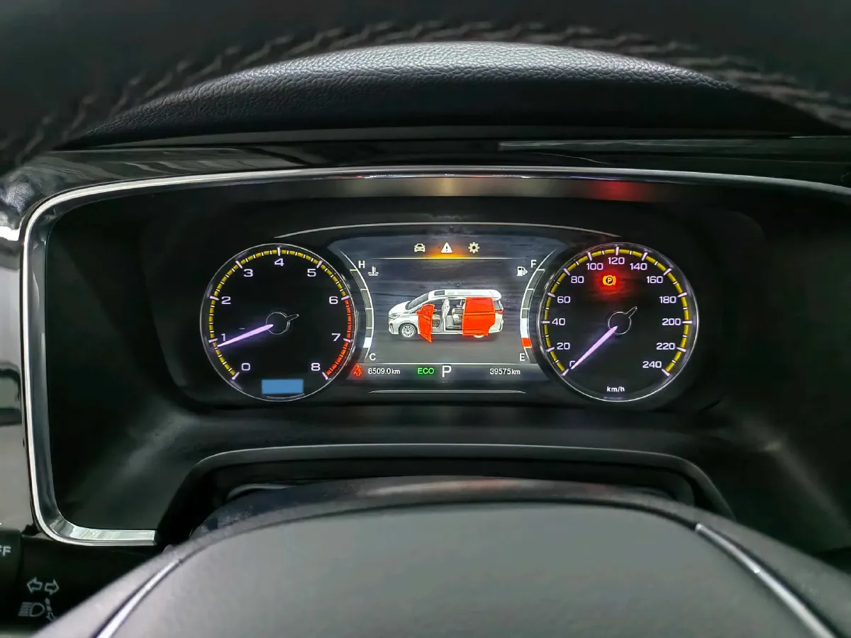 2021 GAC Trumpchi M8 2.0T 252HP L4 8AT,autocango,china used car exporter,china ev exporter,chinese used car exporter,chinese used ev exporter