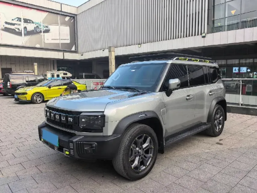 2024 Jetour ShanHai TravellerC-DM 1.5T 156HP L4 3DHT PHEV 26.7KWH,autocango,china used car exporter,china ev exporter,chinese used car exporter,chinese used ev exporter