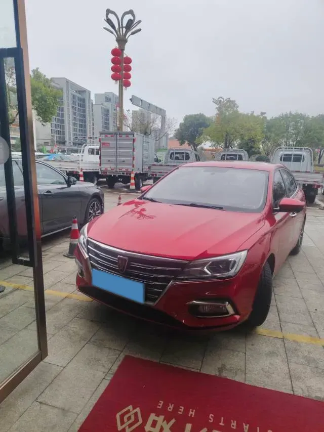 2020 Roewe i5 1.5L 120HP L4 CVT,autocango,china used car exporter,china ev exporter,chinese used car exporter,chinese used ev exporter