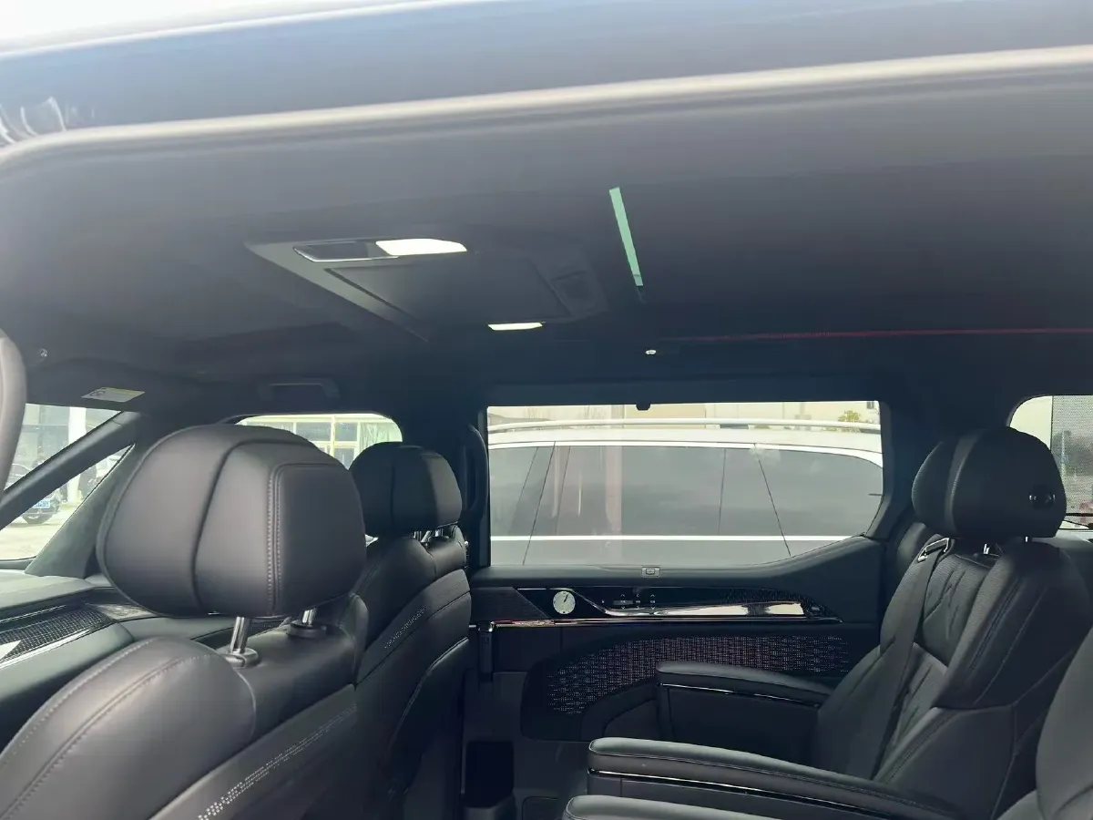 2024 Zeekr 009 BEV 108KWH,autocango,china used car exporter,china ev exporter,chinese used car exporter,chinese used ev exporter