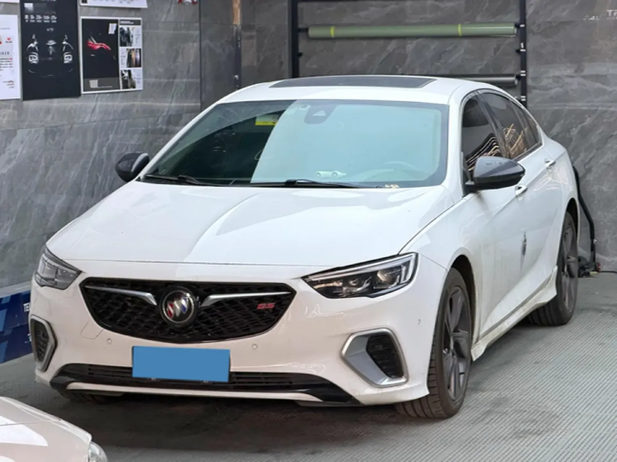 2019 Buick Regal 2.0T 261HP L4 9AT,autocango,china used car exporter,china ev exporter,chinese used car exporter,chinese used ev exporter