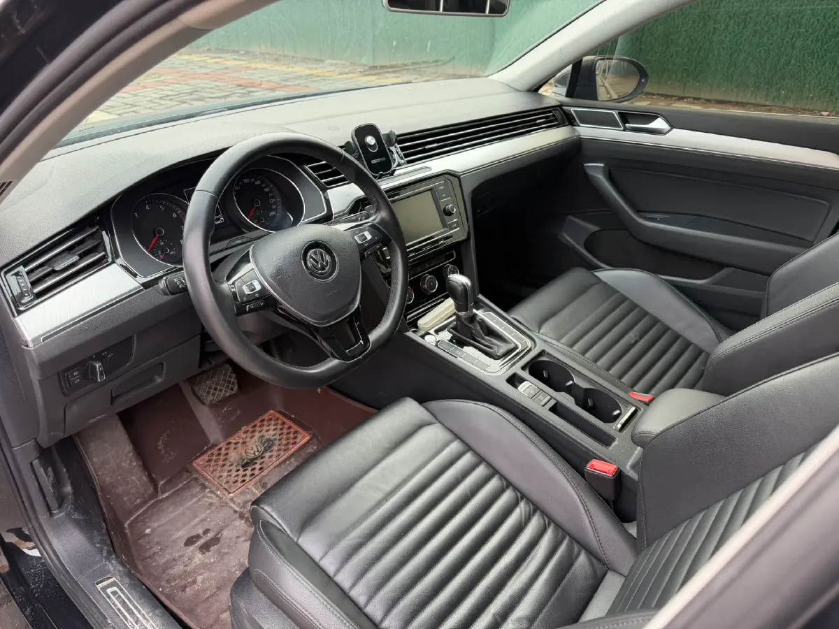 2019 Chevrolet Malibu XL 2.0T 241HP L4 9AT,autocango,china used car exporter,china ev exporter,chinese used car exporter,chinese used ev exporter