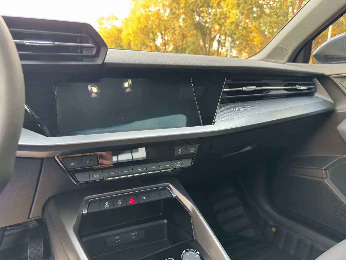 2022 Audi A3 1.4T 150HP L4 7DCT,autocango,china used car exporter,china ev exporter,chinese used car exporter,chinese used ev exporter